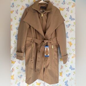 Halston Women’s Brown Belted Trench Coat  Size L NWT